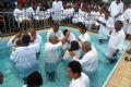 Culto de Batismo no Anfiteatro de Santa Cruz da Serra-RJ. - galerias/1073/thumbs/thumb_135.JPG