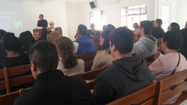 Ceia Mundial da Igreja Cristã Maranata: Participação das igrejas do Brasil - Parte I - galerias/4553/thumbs/022icmjardimdasindústrias-sãojosédoscampos-sp71.jpg