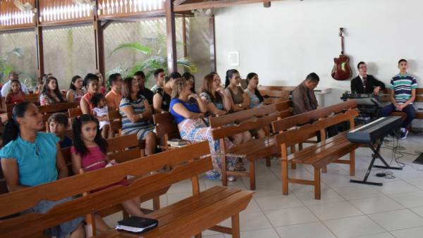 Ceia Mundial da Igreja Cristã Maranata: Participação das igrejas do Brasil - Parte I - galerias/4553/thumbs/034icmbomsucesso-saomateuses.jpg