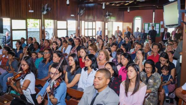 Ceia Mundial da Igreja Cristã Maranata: Participação das igrejas do Brasil - Parte II - galerias/4554/thumbs/230icmsetelagoas-cachoeiradaprata-paraopeba-mg.jpg