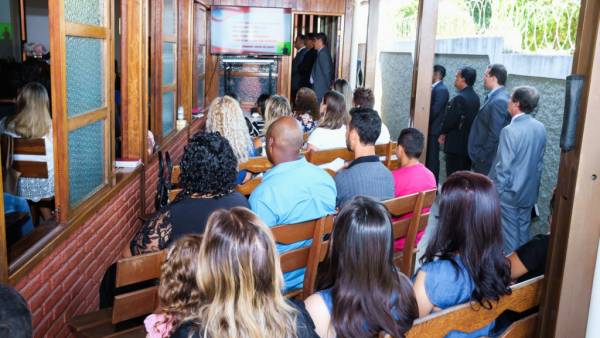 Ceia Mundial da Igreja Cristã Maranata: Participação das igrejas do Brasil - Parte II - galerias/4554/thumbs/231icmsetelagoas-cachoeiradaprata-paraopeba-mg.jpg