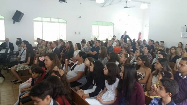Ceia Mundial da Igreja Cristã Maranata: Participação das igrejas do Brasil - Parte II - galerias/4554/thumbs/256icmfuncionários-bh-mg.jpg