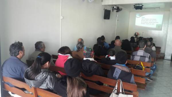 Ceia Mundial da Igreja Cristã Maranata: Participação das igrejas do Brasil - Parte II - galerias/4554/thumbs/334cajuru-curitiba-pr.jpg