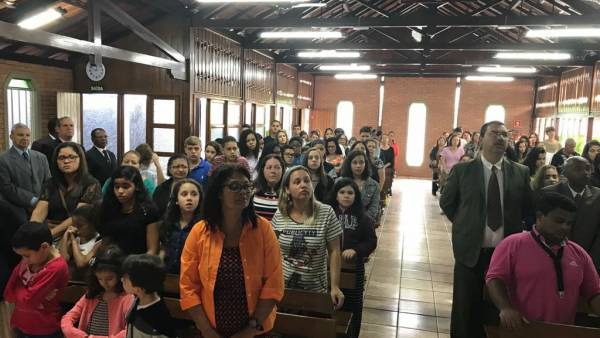Ceia Mundial da Igreja Cristã Maranata: Participação das igrejas do Brasil - Parte II - galerias/4554/thumbs/360icmcajueiro-voltaredonda-rj.jpg