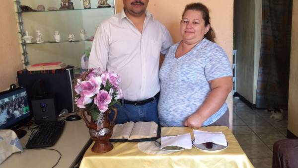 Ceia Mundial da Igreja Cristã Maranata - Participação das igrejas do Exterior - galerias/4555/thumbs/016guatemala16.jpeg