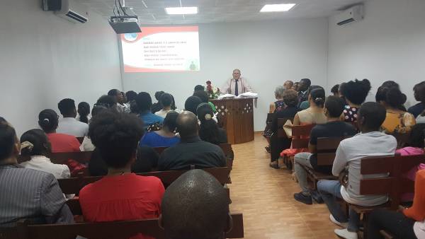 Ceia Mundial da Igreja Cristã Maranata - Participação das igrejas do Exterior - galerias/4555/thumbs/142icmluanda-angola.jpg