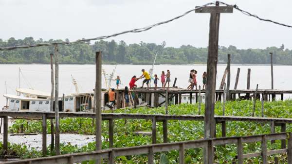 6ª Missão Amazônia - Dia 2 - galerias/4702/thumbs/vila-capinal-7-2.jpg