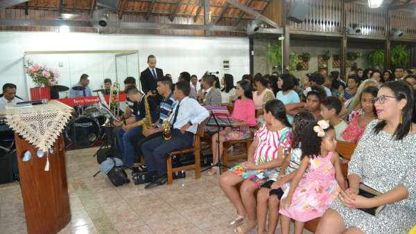 Culto de aniversário da ICM Terra Vermelha I - Vila Velha ES - galerias/4780/thumbs/08terravermelha28anos.jpeg