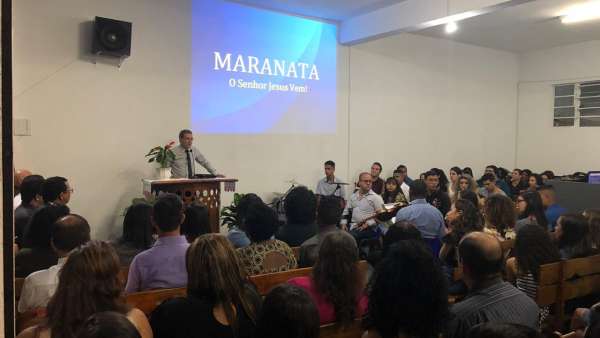 Consagração de Igreja Cristã Maranata no bairro Pimentas, Guarulhos (SP) - galerias/4782/thumbs/06guarulhos.jpeg