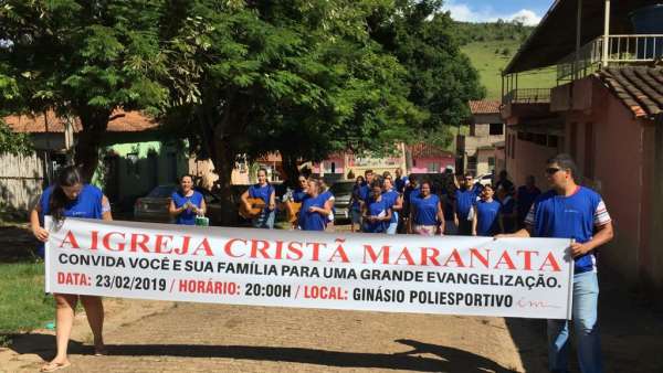 Grande Evangelização em Amparo do Serra - MG - galerias/4785/thumbs/08evangelizaçãoamparo.jpg
