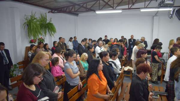 Consagração de templo no Bairro Sitio Cercado - Curitiba (PR) - galerias/4802/thumbs/formatfactory21-2.jpg