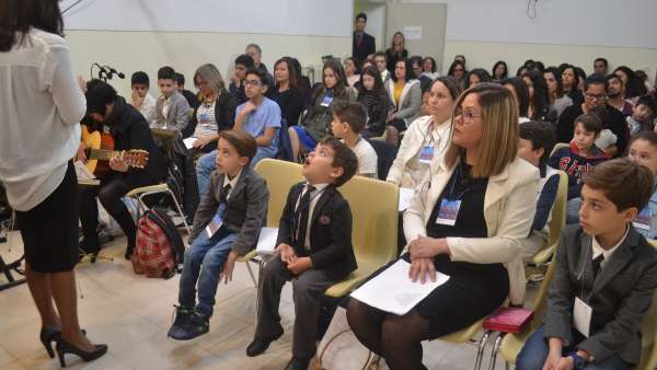Seminário de março com as classes de crianças a adolescentes no Exterior - galerias/4816/thumbs/47milão.JPG