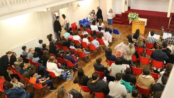 Seminário de março com as classes de crianças a adolescentes no Exterior - galerias/4816/thumbs/54londres.jpg