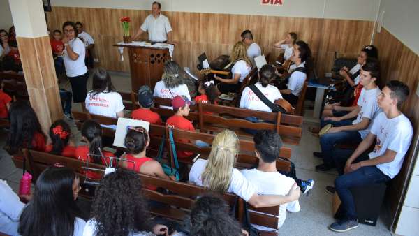 Seminário de Crianças, Intermediários, Adolescentes e classe 0 a 3 anos - março 2019 - galerias/4817/thumbs/011bairro-rio-bonito---curitiba---09032019-3.JPG