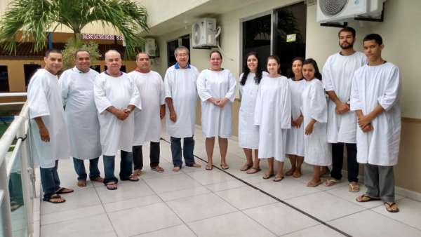 Cultos de batismo em Conceição de Castelo, ES, e Cachoeirinha, Manaus - galerias/4849/thumbs/02cachoeirinha.jpg