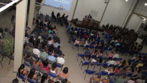 Programações especiais com as Igrejas Cristã Maranata de Pinheiros, ES - galerias/4877/thumbs/06pinheirosculto.jpeg