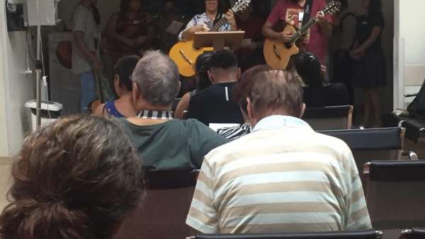Trabalho de Musicoterapia da Igreja Cristã Maranata em Vila Velha, ES - galerias/4882/thumbs/02musicoterapiavilavelha.jpeg