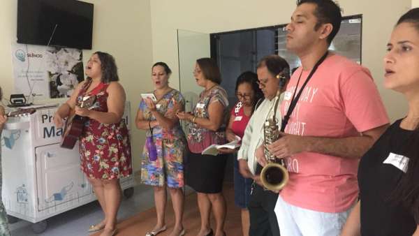 Trabalho de Musicoterapia da Igreja Cristã Maranata em Vila Velha, ES - galerias/4882/thumbs/06musicoterapiavilavelha.jpeg