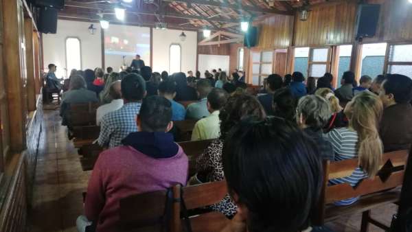 Seminário e EBD em Santa Cruz de la Sierra, Bolívia - galerias/4909/thumbs/01.jpeg