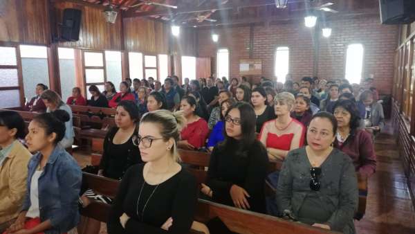 Seminário e EBD em Santa Cruz de la Sierra, Bolívia - galerias/4909/thumbs/02.jpeg