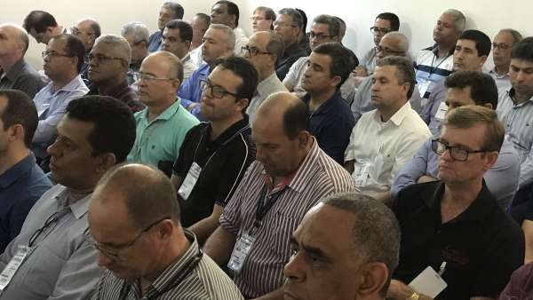 Seminário no Maanaim de Governador Valadares, Minas Gerais - galerias/4944/thumbs/38.JPG