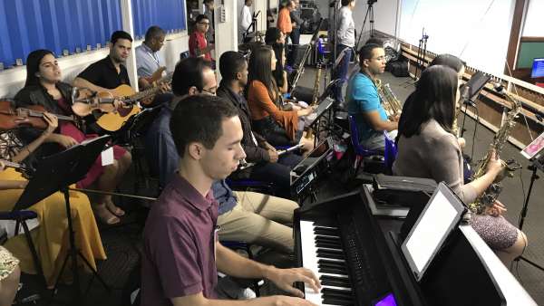 Seminário no Maanaim de Governador Valadares, Minas Gerais - galerias/4944/thumbs/43.JPG