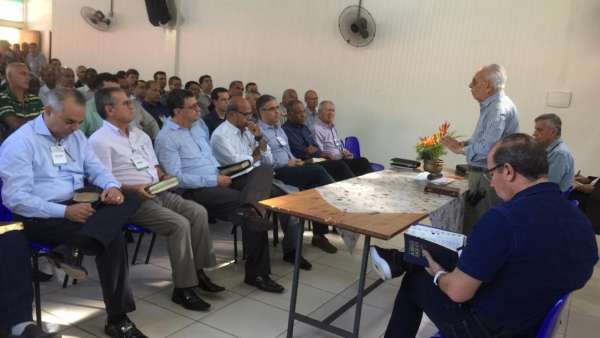 Seminário no Maanaim de Governador Valadares, Minas Gerais - galerias/4944/thumbs/45.jpeg