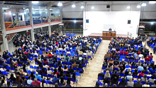 Culto de glorificação pelos 40 anos da ICM em Cachoeiro, ES - galerias/4949/thumbs/00.jpg