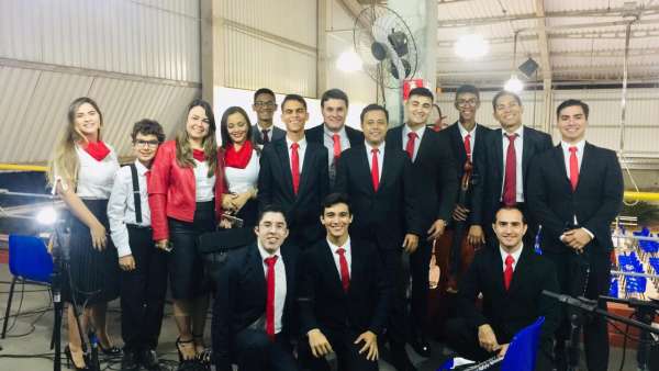 Culto de glorificação pelos 40 anos da ICM em Cachoeiro, ES - galerias/4949/thumbs/06.jpeg