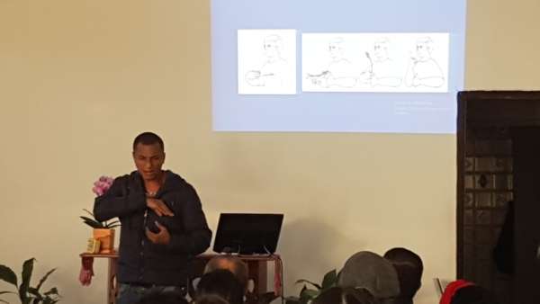 Seminário de surdos, surdo-cegos e intérpretes em Itaquera, SP - galerias/4950/thumbs/05.jpeg