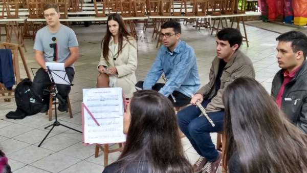 Encontro de Louvor no Maanaim do Espírito Santo - galerias/4959/thumbs/10.jpeg