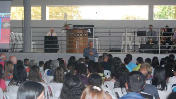 Seminários e cultos especiais em Ibatiba (ES) e Mutum (MG) - galerias/4975/thumbs/05-mutum.jpeg