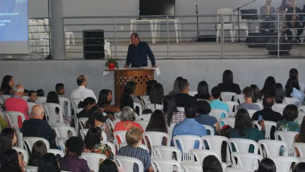 Seminários e cultos especiais em Ibatiba (ES) e Mutum (MG) - galerias/4975/thumbs/07-mutum.jpeg