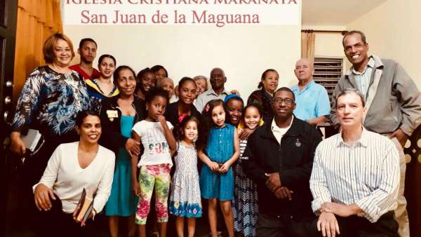 Assistência da Igreja Cristã Maranata na República Dominicana - galerias/4983/thumbs/02.jpeg