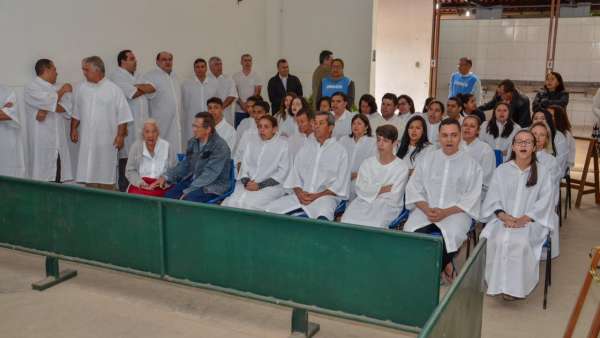 Batismos - Agosto 2019 - galerias/4990/thumbs/17.jpg