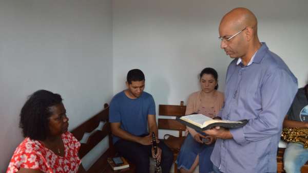Programação Evangelística em Macaé - RJ - galerias/4998/thumbs/08.jpg