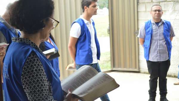 Programação Evangelística em Macaé - RJ - galerias/4998/thumbs/13.jpg