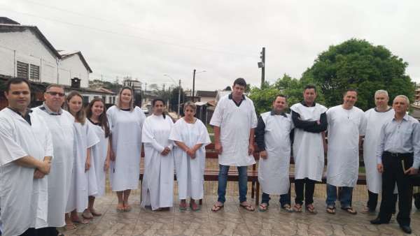 Batismos - Outubro de 2019 - galerias/5028/thumbs/34.jpeg