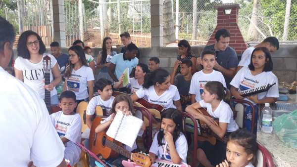 Batismos - Outubro de 2019 - galerias/5028/thumbs/46.jpeg