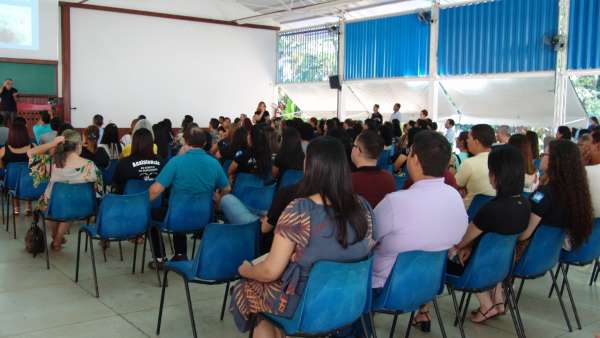 Seminário de Libras em Governador Valadares e Oficina de Libras em Queimados, RJ - galerias/5030/thumbs/04.jpeg