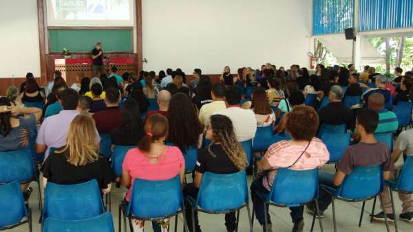 Seminário de Libras em Governador Valadares e Oficina de Libras em Queimados, RJ - galerias/5030/thumbs/05.jpeg