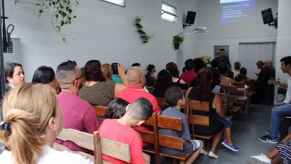 Consagração de um salão em Vila Matias, bairro Vila Formosa, São Paulo - SP - galerias/5036/thumbs/06.jpeg