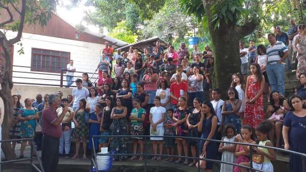 Batismos - Dezembro de 2019 - galerias/5038/thumbs/074.jpg