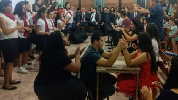 Formaturas Projeto Aprendiz e Oficinas de Libras 2019 - galerias/5040/thumbs/14.jpg