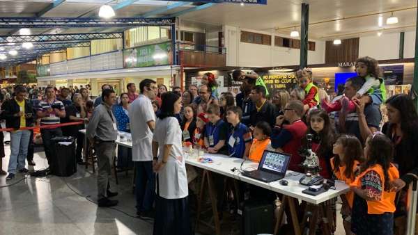 Feira de Ciência, Tecnologia e Meio Ambiente no seminário Unidos e Família - galerias/5051/thumbs/03.jpeg