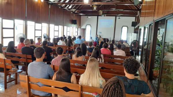 Seminário de Jovens sobre Ciência e Fé - galerias/5053/thumbs/21.jpg
