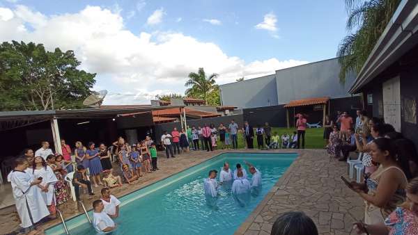Batismos - Janeiro 2020 - galerias/5054/thumbs/19santa-barbara-doeste---sp-19-1.jpg