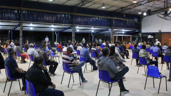 Evento com Grupo de Intercessão e Obreiros e Terra Vermelha, Vila Velha, ES - galerias/5084/thumbs/02.jpg